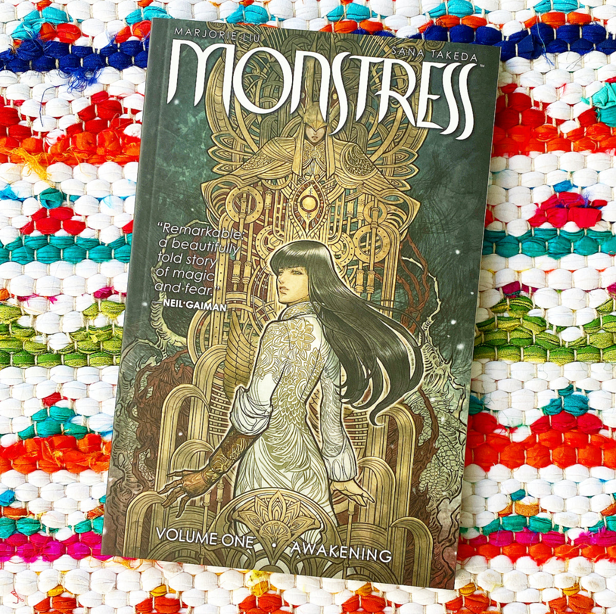 Monstress, Volume 1: Awakening | Marjorie Liu, Takeda – Brave +