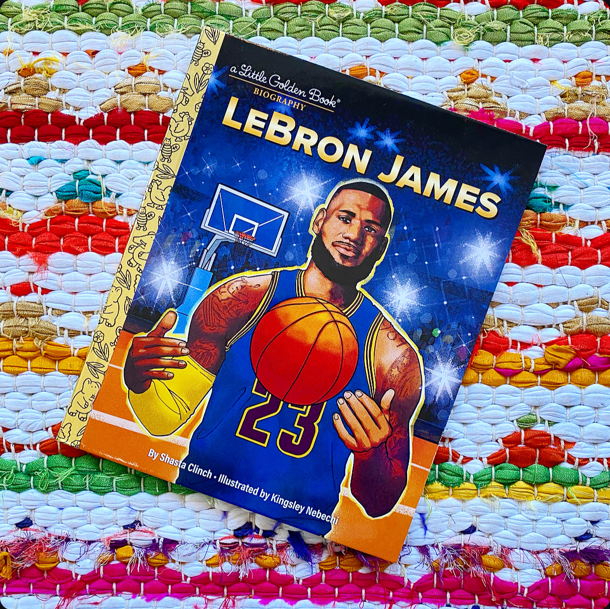 Lebron James: A Little Golden Book Biography (Little Golden Book) | Shasta Clinch (Author)  Kingsley Nebechi (Illustrator)