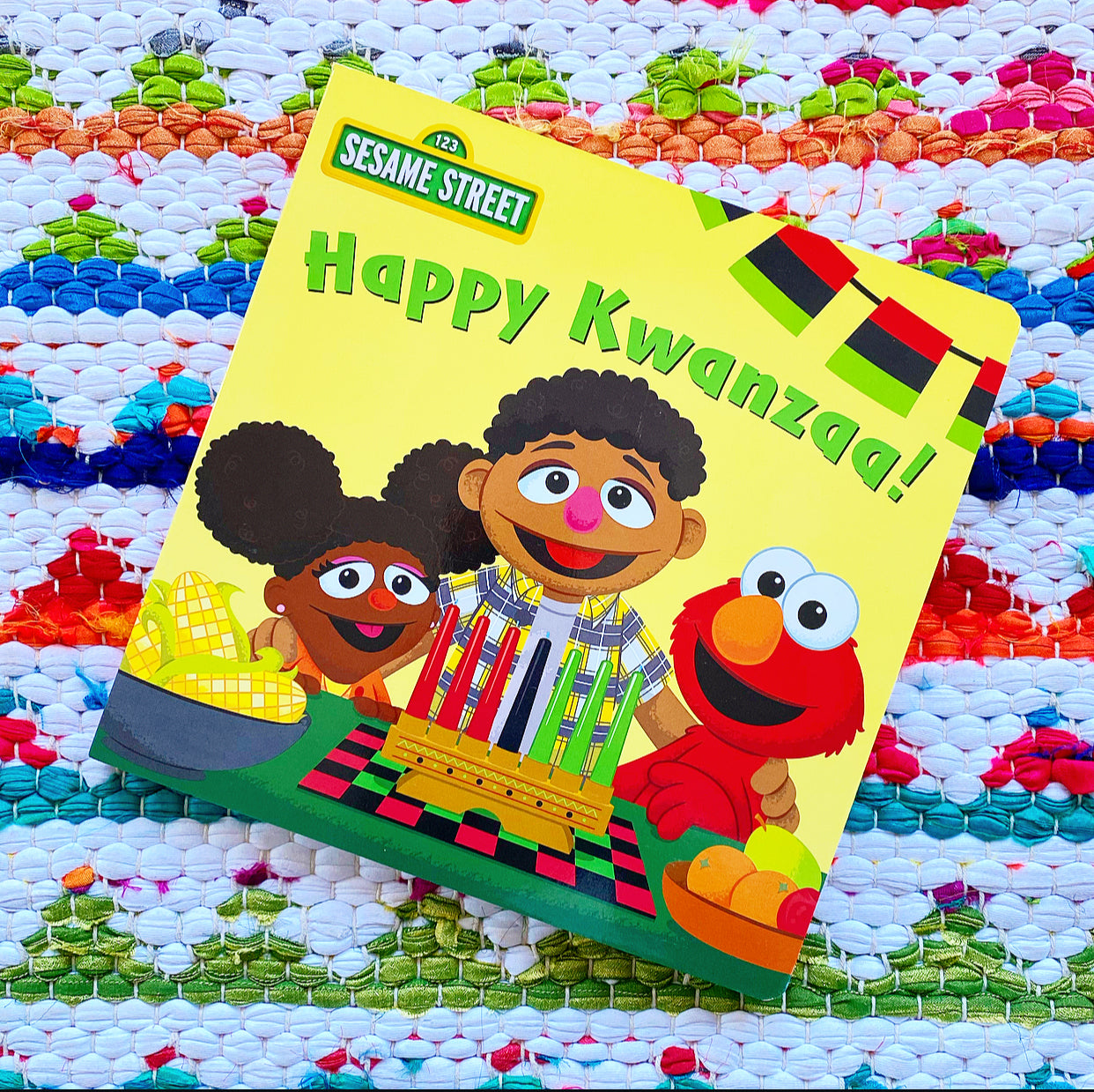 Happy Kwanzaa! (Sesame Street) | Isabel Michaels (Author) + Barry Goldberg (Illustrator)