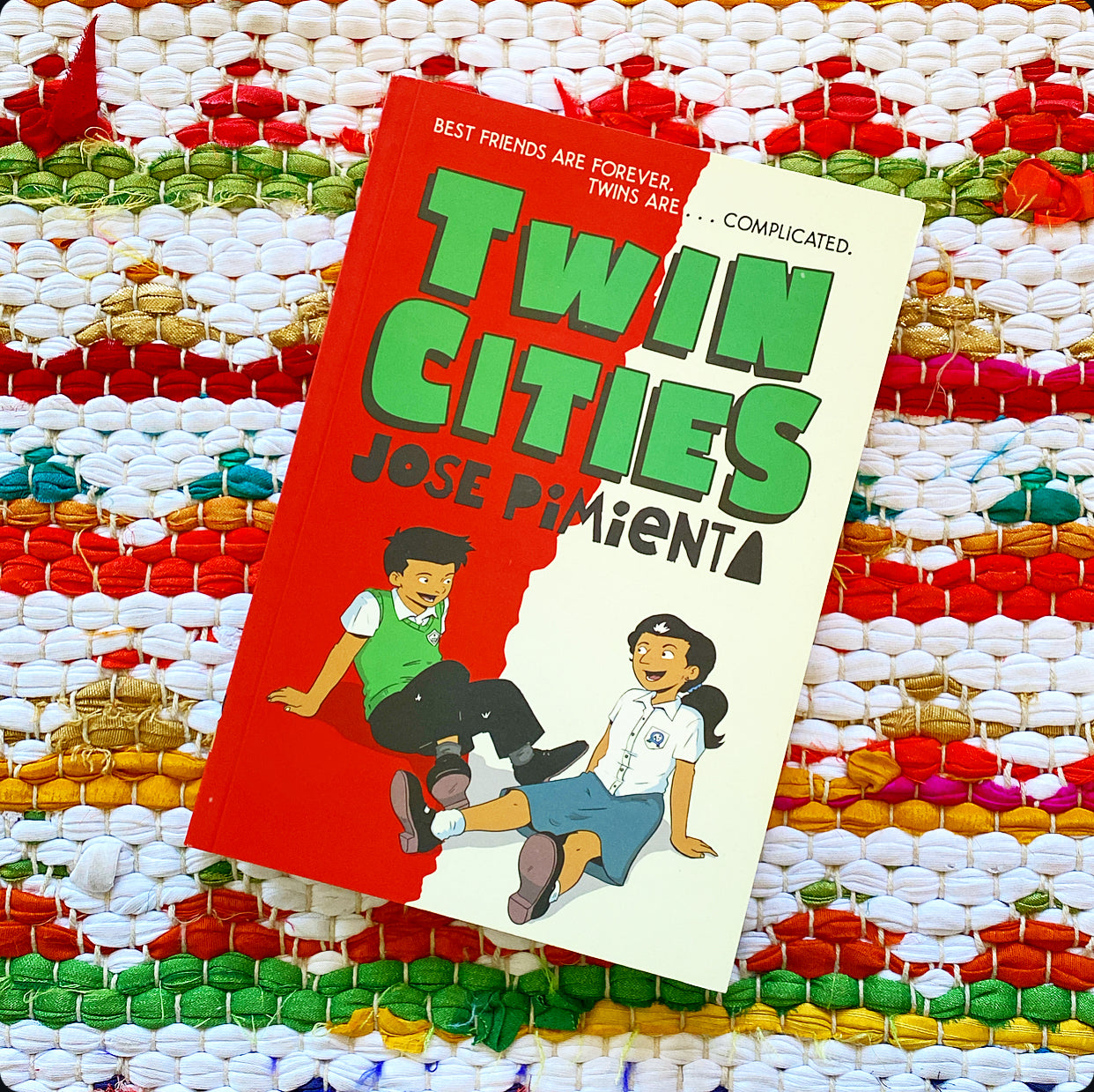 Twin Cities: (A Graphic Novel) | Jose Pimienta