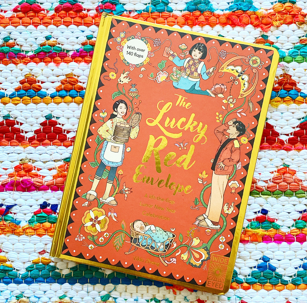 The Lucky Red Envelope: A Lift-The-Flap Lunar New Year Celebration: A Lift-The-Flap Lunar New Year Celebration | Vikki Zhang